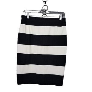 Elle Small Women's Knit Pencil Pull On Skirt Black White Stripe Stretch Career S